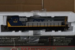 HO Atlas CSX Dash 8-40CW — Master Series – Silver – R/N 7818