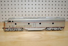 Proto 2000 CB&Q Burlington #9945 E9 Diesel Locomotive HO