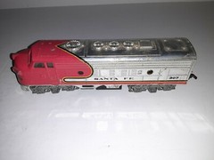 Bachmann Santa Fe #307 Red & Silver Train Engine HO Gauge Scale Powered