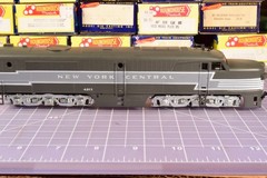 TrkRdy 14.9oz Athearn PA1 New York Central Loco, Good working condition SHLF