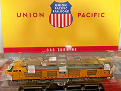 UNION PACIFIC – GAS TURBINE #51 LOCO – DC/DCC plug HO Scale – NEW RTR OOP