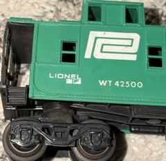 Lionel WT 42500 Train Car Locomotive Vintage Classic Collectible Throwback Used.