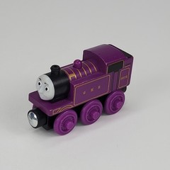 Thomas & Friends Wooden Railway Ryan Purple GNR 1014 Magnetic Engine CDJ04