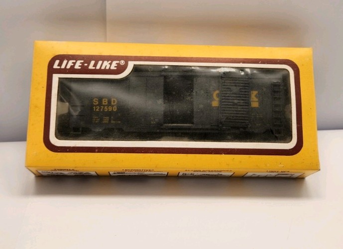 Life Like HO 8479 40 SD BOX CAR CSX 127590 UNUSED B99