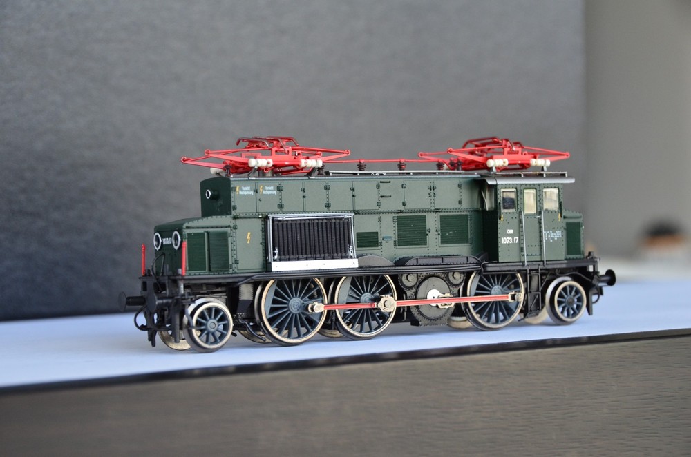 RIVAROSSI HR2550 Austrian ÖBB Rh 1073.17 Electric Engine RARE