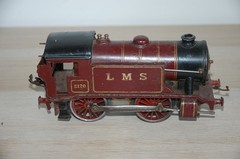 HORNBY O GAUGE CLOCKWORK No 1 SPECIAL TANK LOCOMOTIVE IN RED LMS LIVERY