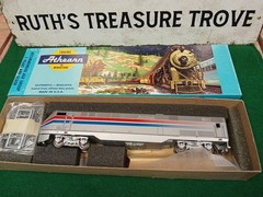 HO Athearn 3643 Amtrak AMD-103 P40 #803 New Old Stock TESTED COMPLETE
