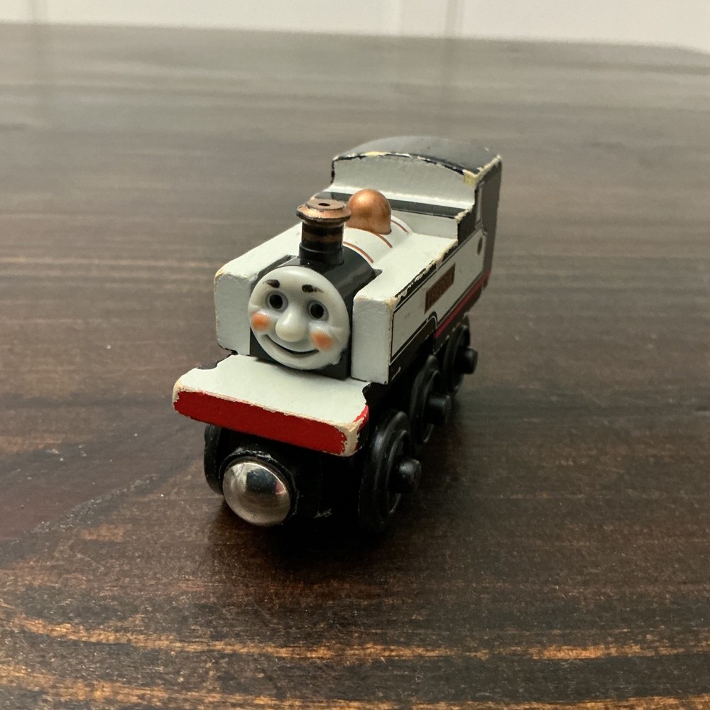Thomas & Friends Wooden Railway Fearless Freddie Learning Curve Toy Train No 7