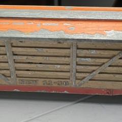 vtg 1939 TOOTSIETOY Train PIONEER STOCK SHIPPERS CAR RAILROAD 5 Inch Orange