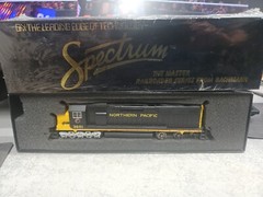 Bachmann Spectrum HO Scale #11624 Locomotive Northern Pacific EMD SD45 / #3601