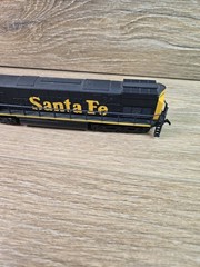 Life-Like HO No. 8332 Santa Fe Locomotive #6682