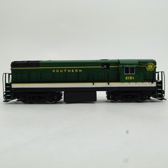 Bachmann Spectrum HO FM H16-44 Southern #2151 Baby Trainmaster Diesel Loco 81219