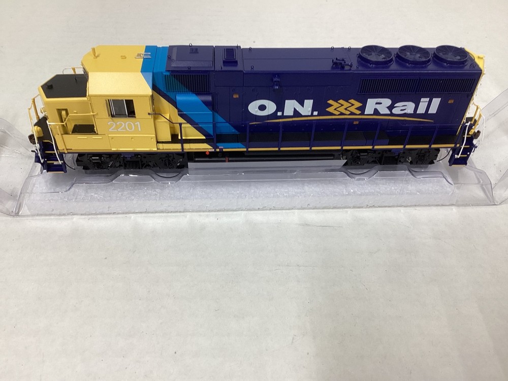 Athearn Genesis #G64939 HO scale “ON” GP40-2 with DCC & Sound Rd. #2201