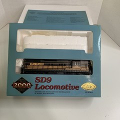 Life Like Proto 2000 No. 30038 HO Scale D&RGW SD9 Diesel Locomotive #5312 W/Box