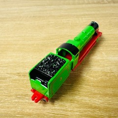 ERTL Henry Thomas the Tank Engine & Friends Metal Diecast Push Along Trains