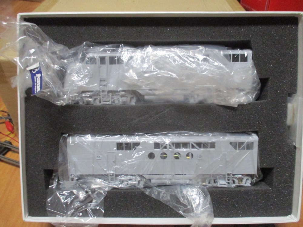 River Raisin FT-A/B Diesel set (4/22/26 31) Morris Coll Scale DC
