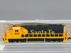 Vintage Model Power Mehano 7560 N Gauge Santa Fe SF 3779 GP-40 Diesel Locomotive