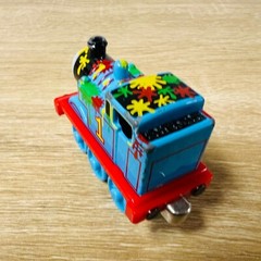 Paint Splattered Covered Thomas & Friends Take n Play Along Diecast Trains