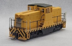 Bachmann Spectrum HO GE 44 Ton Diesel Switch Yellow w/Safety Strips #80035 – NIB