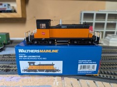 JJK WALTHERS MAINLINE EMD SW1 – MILW MILWAUKEE ROAD #963 – DC VERSION – #19244
