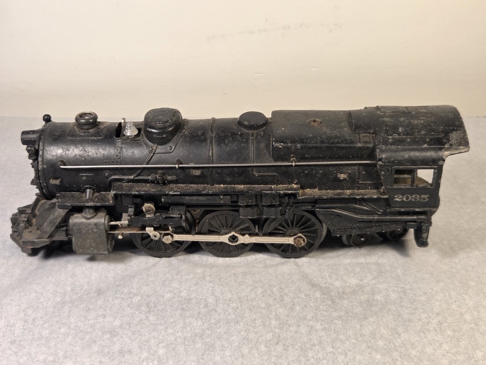 Vintage Postwar Lionel 2035 O Gage Steam Locomotive Engine Incomplete Untested