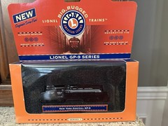 BRAND NEW Lionel 7-910103 1:120 Big Rugged New York Central GP-9 Series 1 #5964