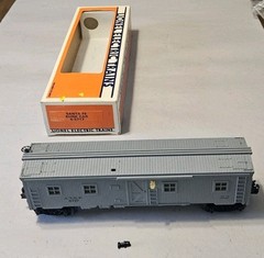 Lionel Santa Fe Bunk Car 6-5717 ~ In Original Box ~ XS227