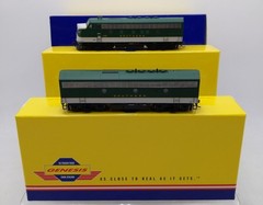 Athearn G2605 HO Scale Southern F-3 AB Diesel Locomotive Set EX/Box
