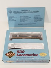 Proto 2000 – Ho – SD9 CB&Q Burlington Route Locomotive #359 #30035 – Runs