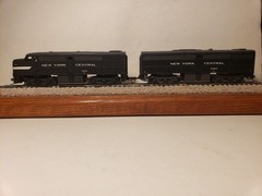 Alco FA-1 New York Central diesel locomotives HO scale Train Miniature / Athearn