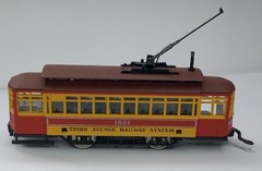 AHM HO Scale Third Avenue Railway System Trolley Car 1651 Single Pole Lights VTG