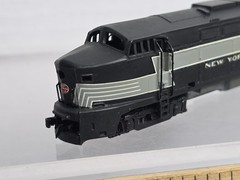 Con Cor? N Scale New York Central 1650 Shark Nose RF16 Diesel Loco Project Runs