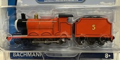 Bachmann HO Scale Thomas & Friends James Engine W/ Moving Eyes & Tender #58743