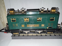 LIONEL PREWAR O GA. 251E ELECTRIC BOX LOCO & 605, 606 LIGHTED PASSENGER CAR SET