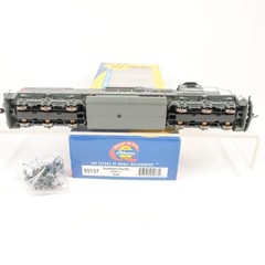 Athearn HO Scale Southern Pacific SP #8498 SD40T-2 Diesel Locomotive 95137