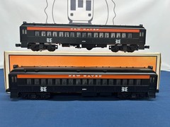 Lionel New Haven #4084/4085 M.U. Commuter NonPowered Electric Engine Set 6-18334