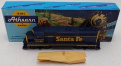 Athearn 4205 HO Scale Santa Fe GP35 Powered Diesel Locomotive #3346 EX/Box
