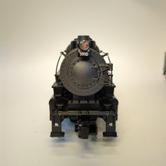Used Lionel O Gauge Boy Scouts of America 0-8-0 Steam Locomotive & Tender #1910