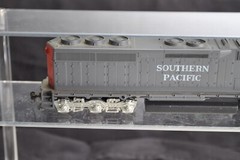 Athearn Trains HO Scale 4162 Southern Pacific SD45 PWR 8803 Unassembled Kit