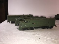 Ho GM F3 Units 2 Powered In Dummy Unit Probably Non Working Sitting In Boxes.