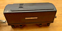 Metal Lionel Train Set – Engine, Tender, Tank, Box Car & Caboose Nice Vintage