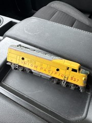 Vintage HO Scale Tyco Austria Union Pacific 537 Diesel Locomotive 7″ Untested