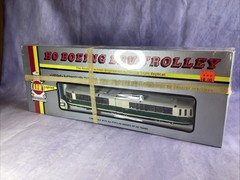 AHM POWERED BOEING LRV TROLLEY ENGINE LOCOMOTIVE HO SCALE – Boston Mbta