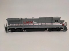 Walthers Trainline 931-169 LMX Leaser GE Dash 8-40B 8554 Powered B40-8