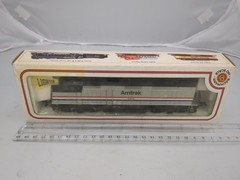 Bachmann 41-645-05 HO Scale Amtrak EMD F40PH Diesel Locomotive #350
