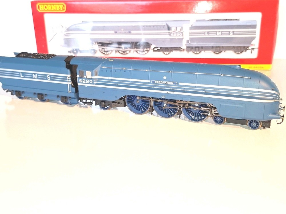 Hornby R2206. LMS Coronation 4-6-2 Loco. DC 2 rail. New, Mint Cond. OO. Boxed