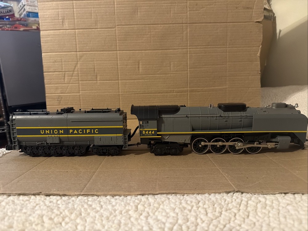 MTH Rail King Union Pacific 4-8-4 FEF Northern Steamer W/Whistle Cab #8444