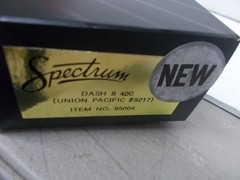 SPECTRUM # 85004~ UNION PACIFIC DASH 8 40C LOCOMOTIVE # 9217 ~HO SCALE