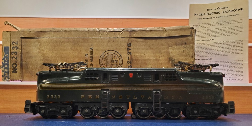 Lionel 2332 Pennsylvania Railroad Brunswick Green 5 Stripes GG1 #2332 W/ Box