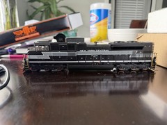 MTH HO SD70ACe Diesel Locomotive New York Central #1066 LokSound V DCC & Sound